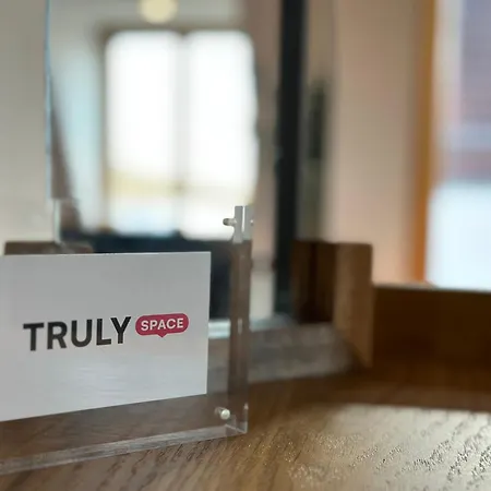 Grosses Fuer Business, Family & Friends *