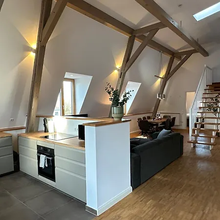 Grosses Fuer Business, Family & Friends Augsburg